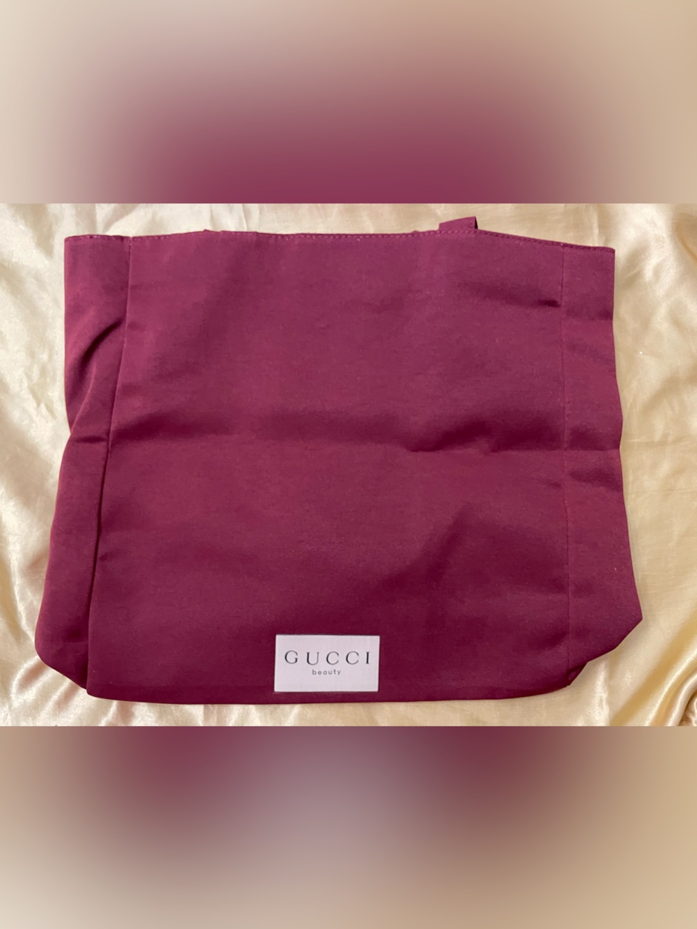 Gucci Beauty gift with purchase Wine Red Drawstring Pouch NWOT